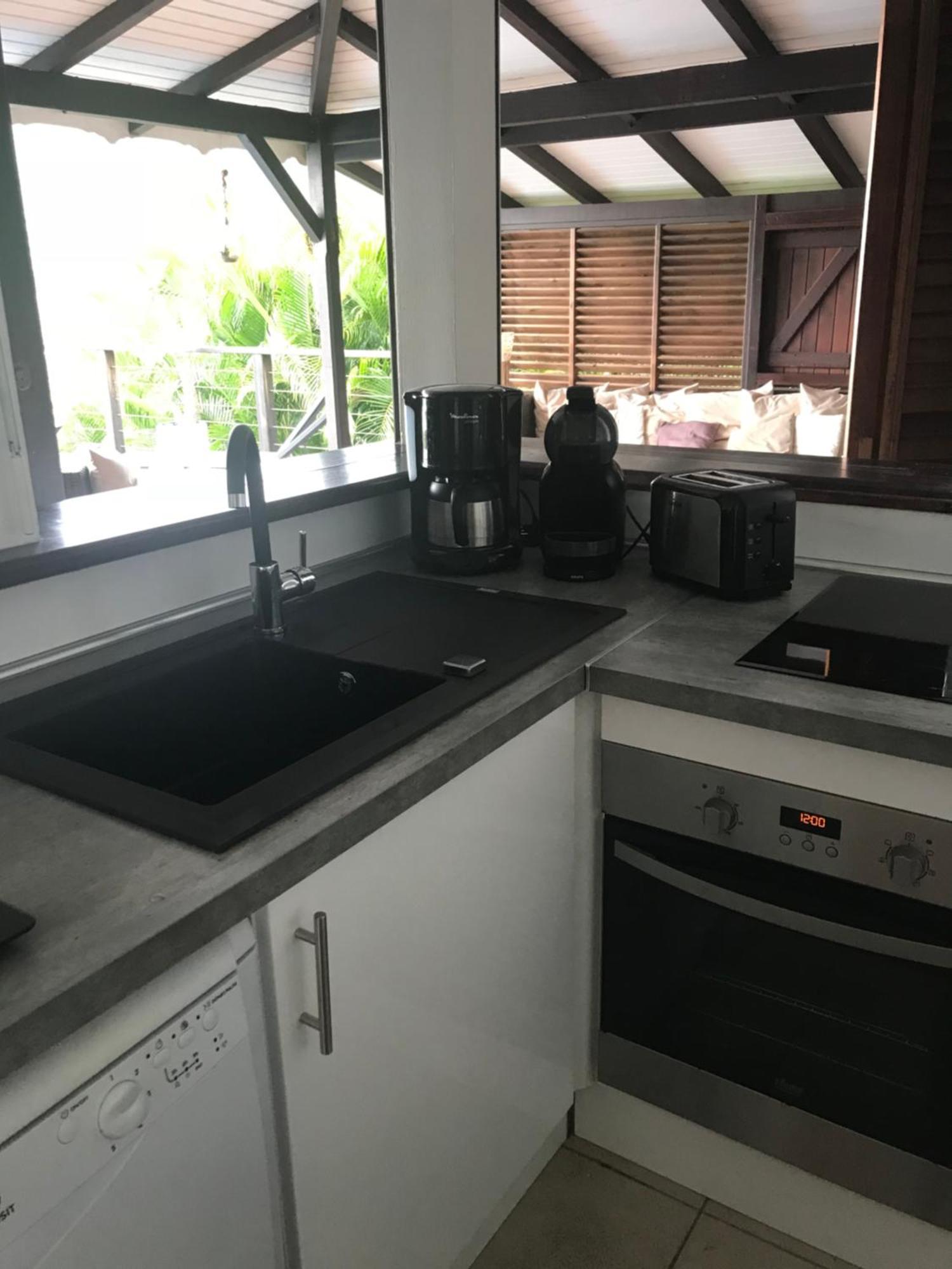 Villa Pelican Lodge ديساي المظهر الخارجي الصورة
